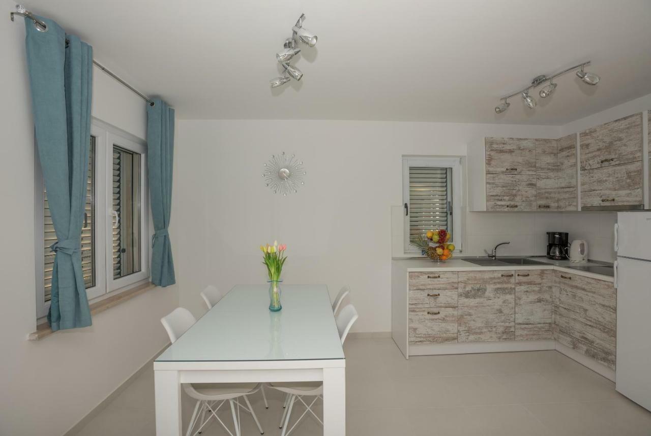 Vila Branka Makarska Esterno foto